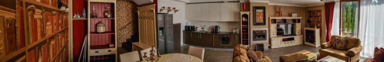 פויאנה ברשוב Silver Mountain 3 Bedroom Apartment מראה חיצוני תמונה